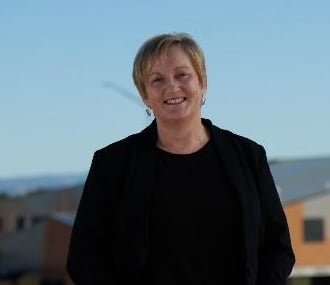 Michelle Lincoln pic-1