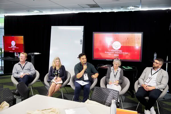 Unitec_Tūwhitia_Symp_MCrawford_1062